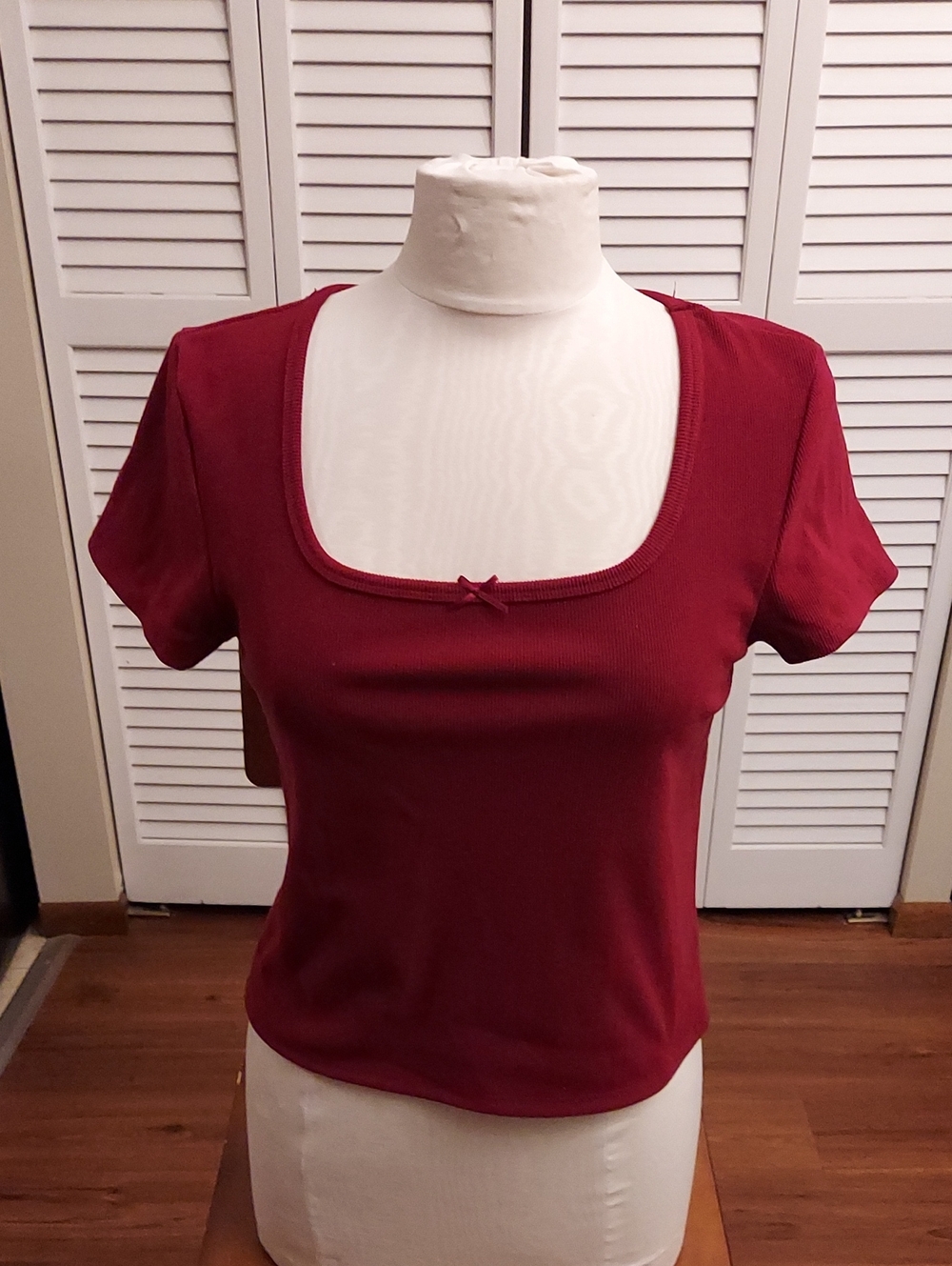 Scoop Neck  Crop Top